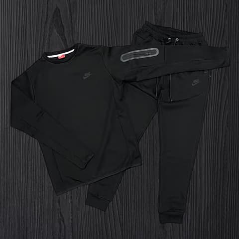 Nike Crna Trenerka Na Navlačenje